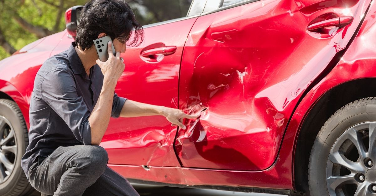 What to Do in the First 24 Hours After a Car Accident article thumbnail